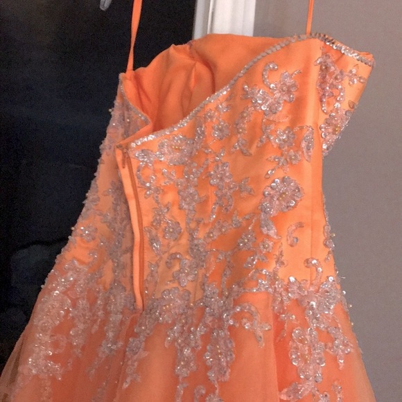 Cache strapless formal-beading front /back - Picture 4 of 7